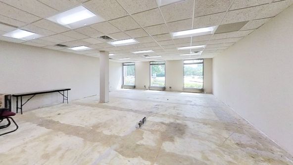 Oak Brook Office Suites: 1550 Spring Road, Oak Brook, IL 60523